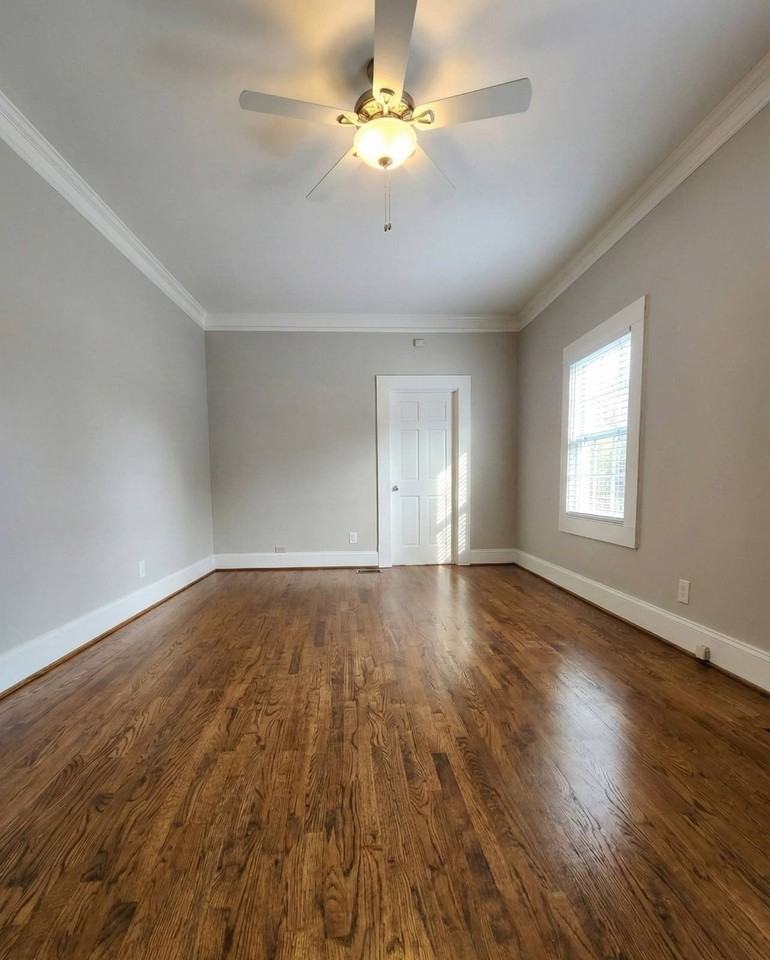 402 Laurel St - Photo 4 of 37