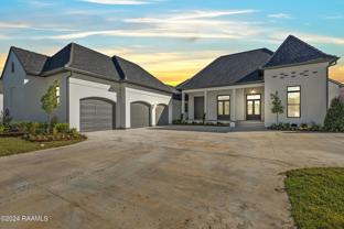 109 Trailing Oaks Dr - Photo 1 of 1