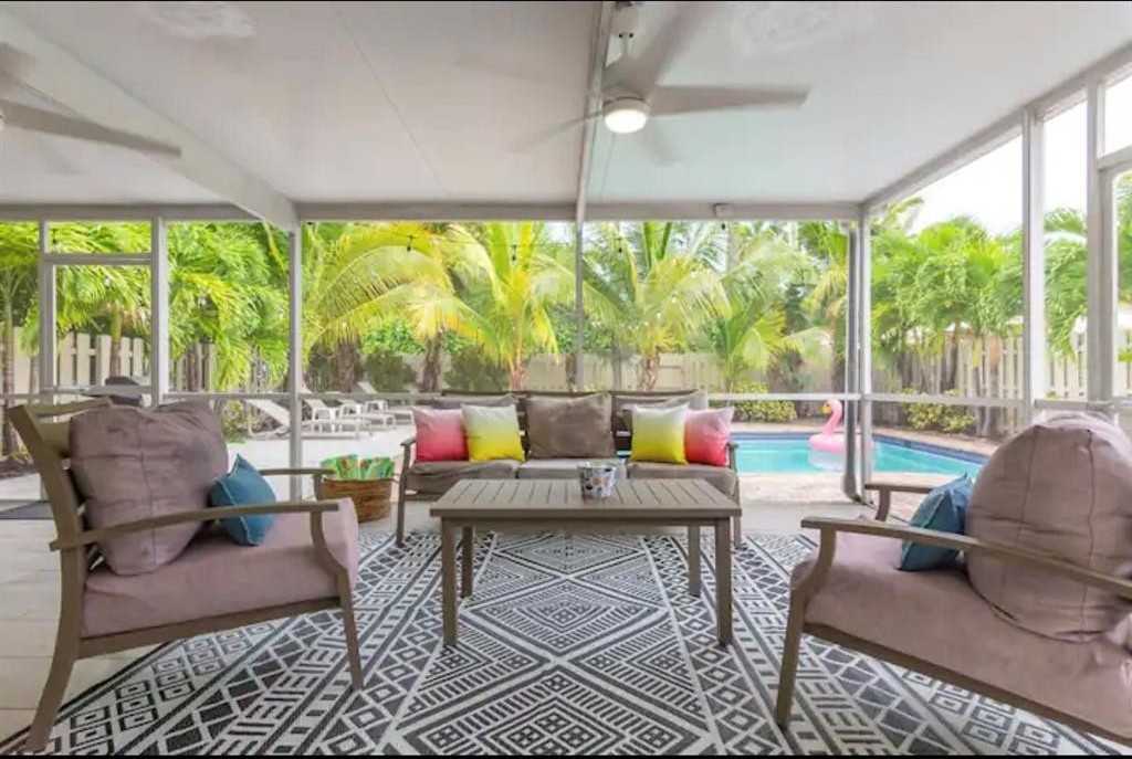 1311 Monroe St - Photo 7 of 48