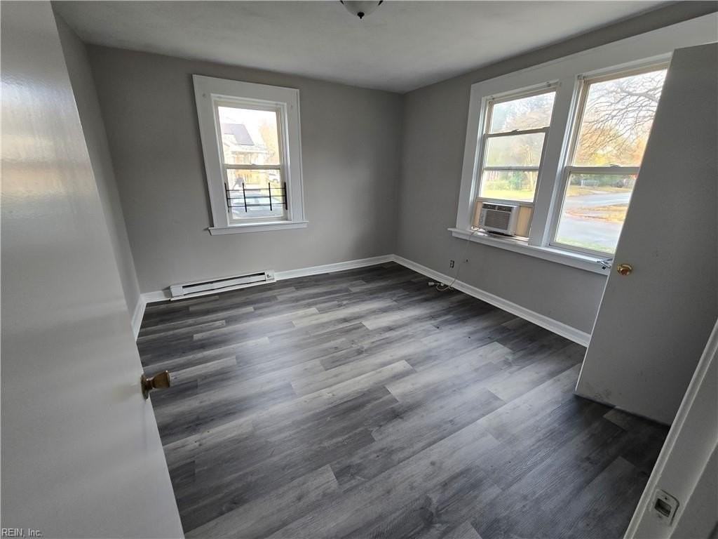 2111 Bellevue Ave #1 - Photo 4 of 11