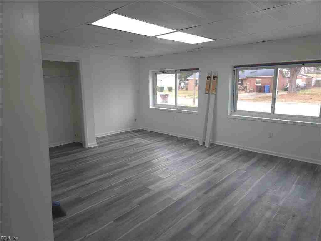 3009 Knight Rd - Photo 5 of 12