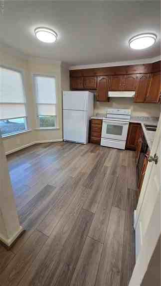 4711 Bay Quarter Ct #4711 - Photo 4 of 36