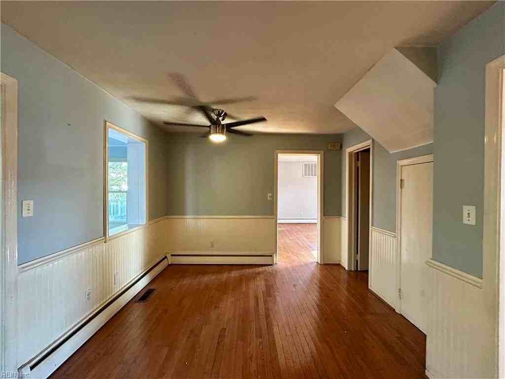 845 Kennedy Ave - Photo 5 of 17