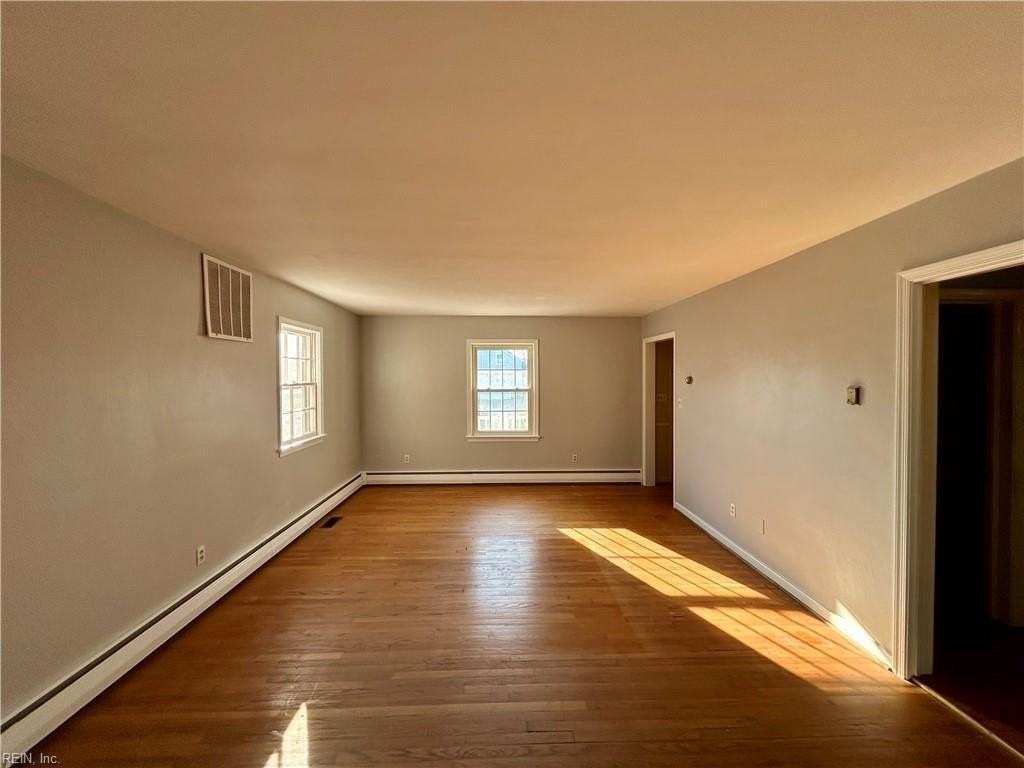 845 Kennedy Ave - Photo 6 of 17