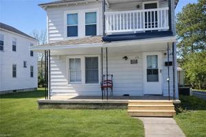 featured image of 175 Tynes St #5