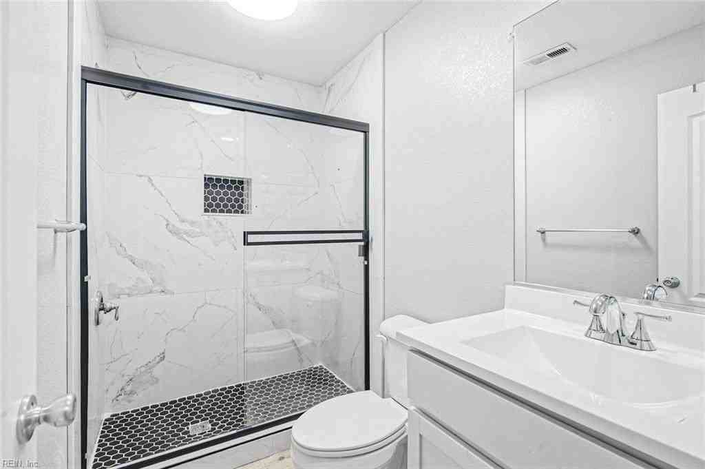 1433 E Pembroke Ave - Photo 6 of 10