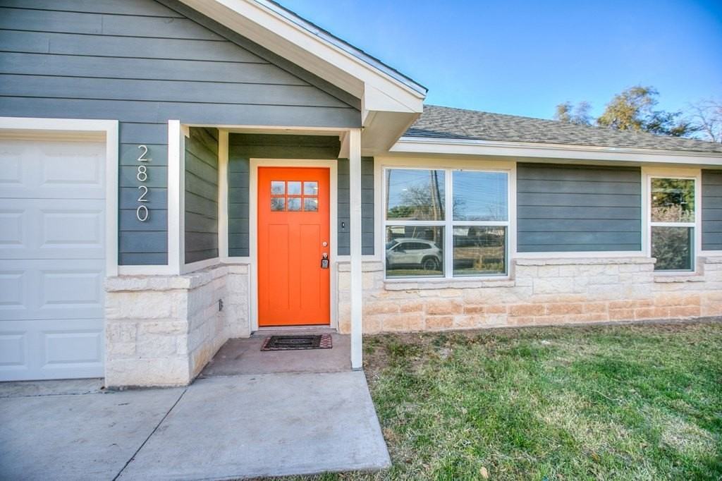 2820 Field St - Photo 2 of 22