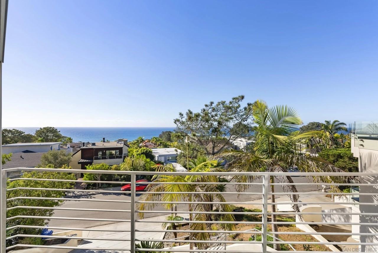 13721 Pine Needles Dr - Photo 6 of 50