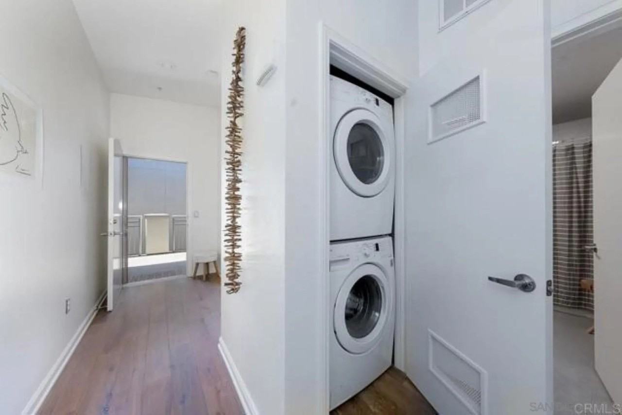 687 S Coast Highway 101 #305 - Photo 7 of 44