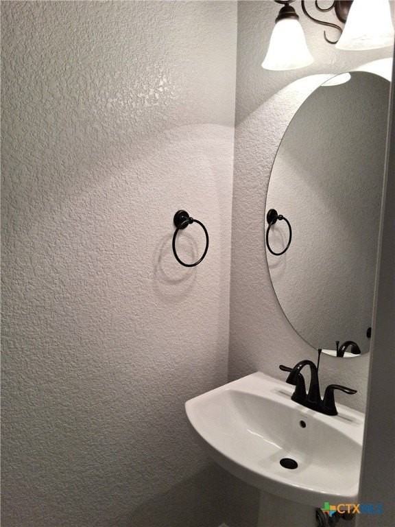 2604 Green Giant Dr - Photo 7 of 25