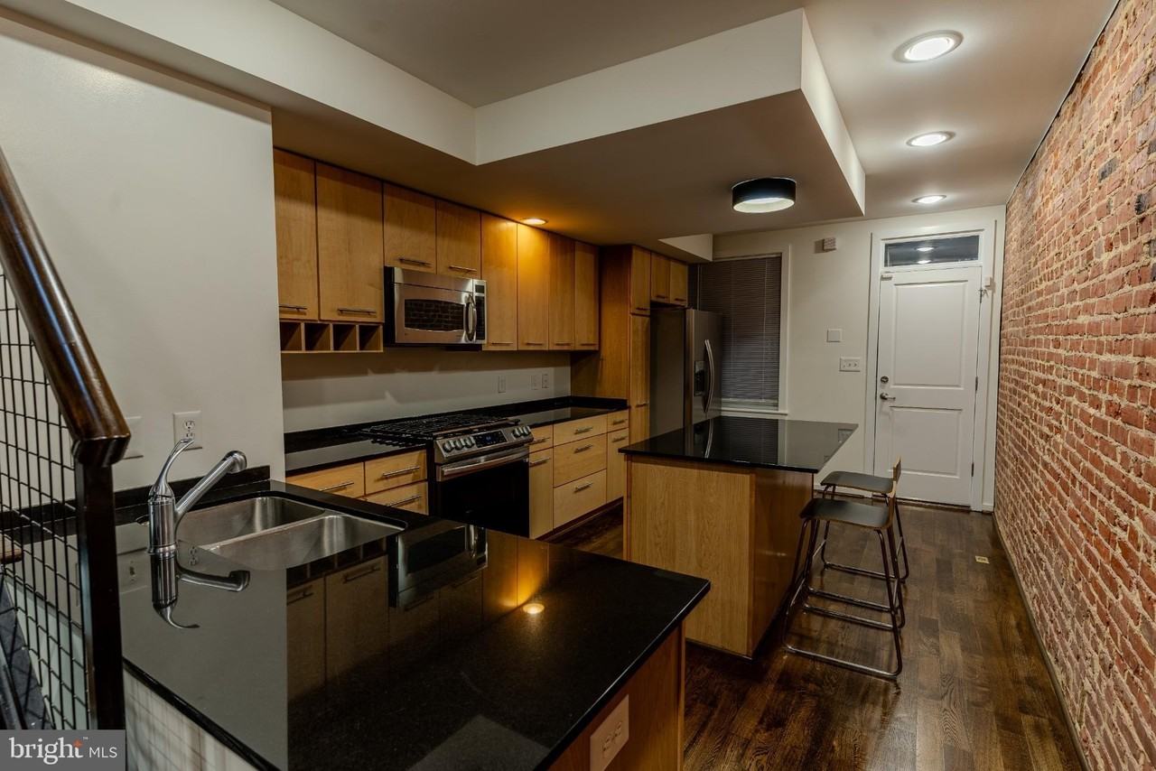 9 N Decker Ave - Photo 5 of 19