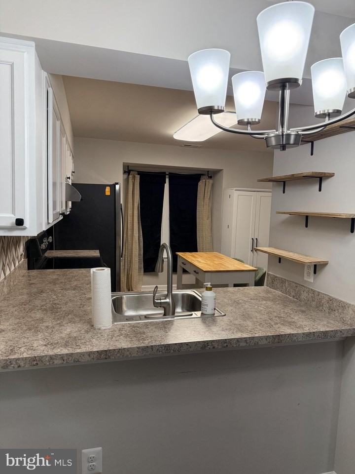 2069 Tanglewood Dr - Photo 7 of 28