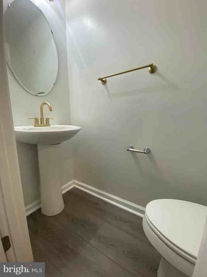 219 Staysail Dr - Photo 7 of 15