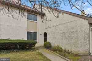 featured image of 113 Thoreau Dr