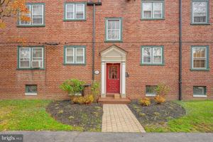 featured image of 671 Franklin Pl Apt F #F