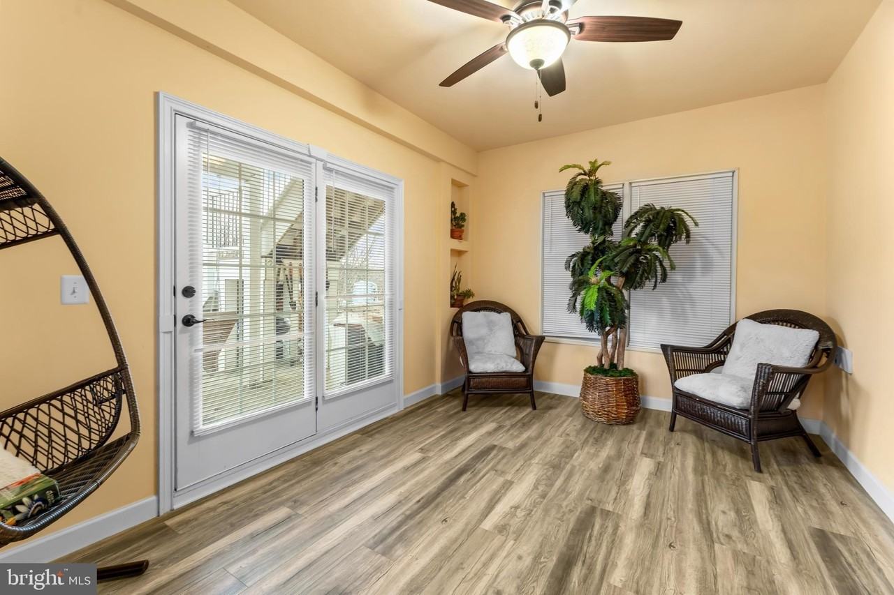 43176 TALL PINES Court unit: 1St Floor 1 Br Suite - Photo 6 of 27