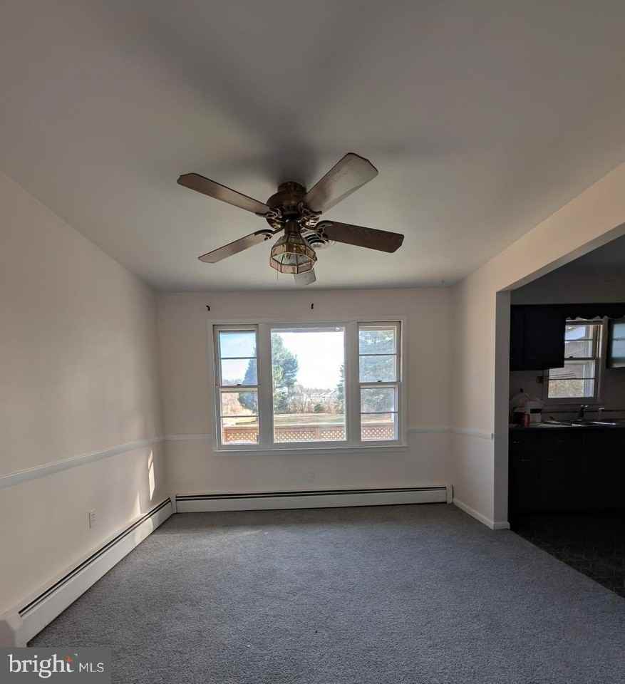 8105 Devlin Rd - Photo 4 of 16