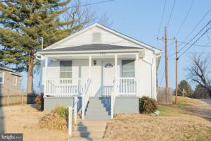 featured image of 300 W 4th Ave