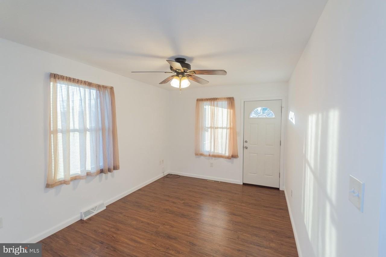 300 W 4th Ave - Photo 5 of 45