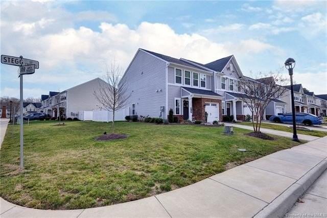 126 Stegg St - Photo 4 of 39