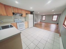 featured image of 17 Linden St #2