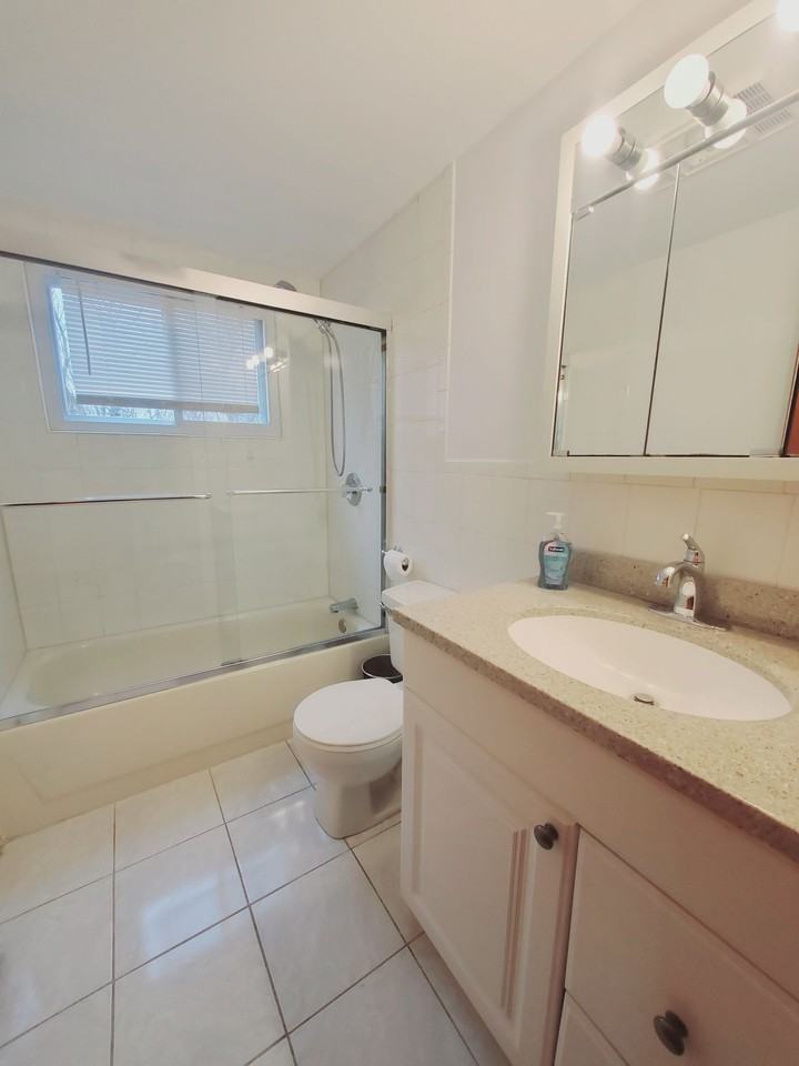 17 Linden St #2 - Photo 7 of 8