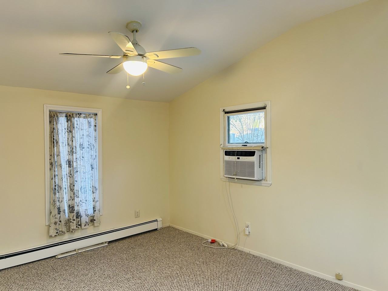 21 Treeview Dr - Photo 4 of 16