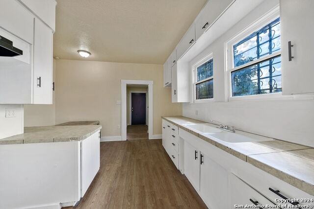 840 Culebra Rd - Photo 7 of 25