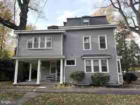 117 E Walnut Ave ##B - Photo 1 of 1