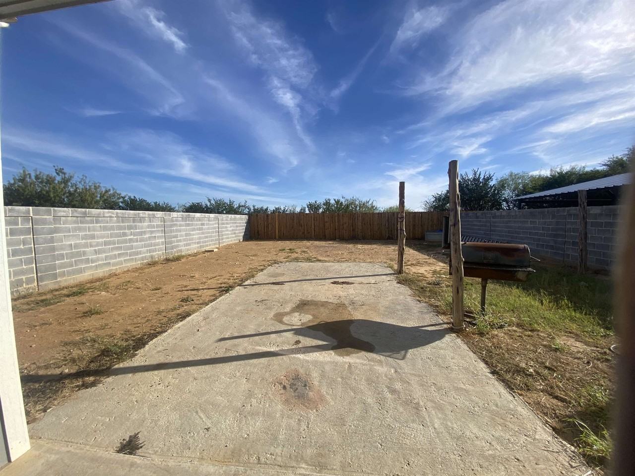 1535 Port Texas Dr - Photo 6 of 10