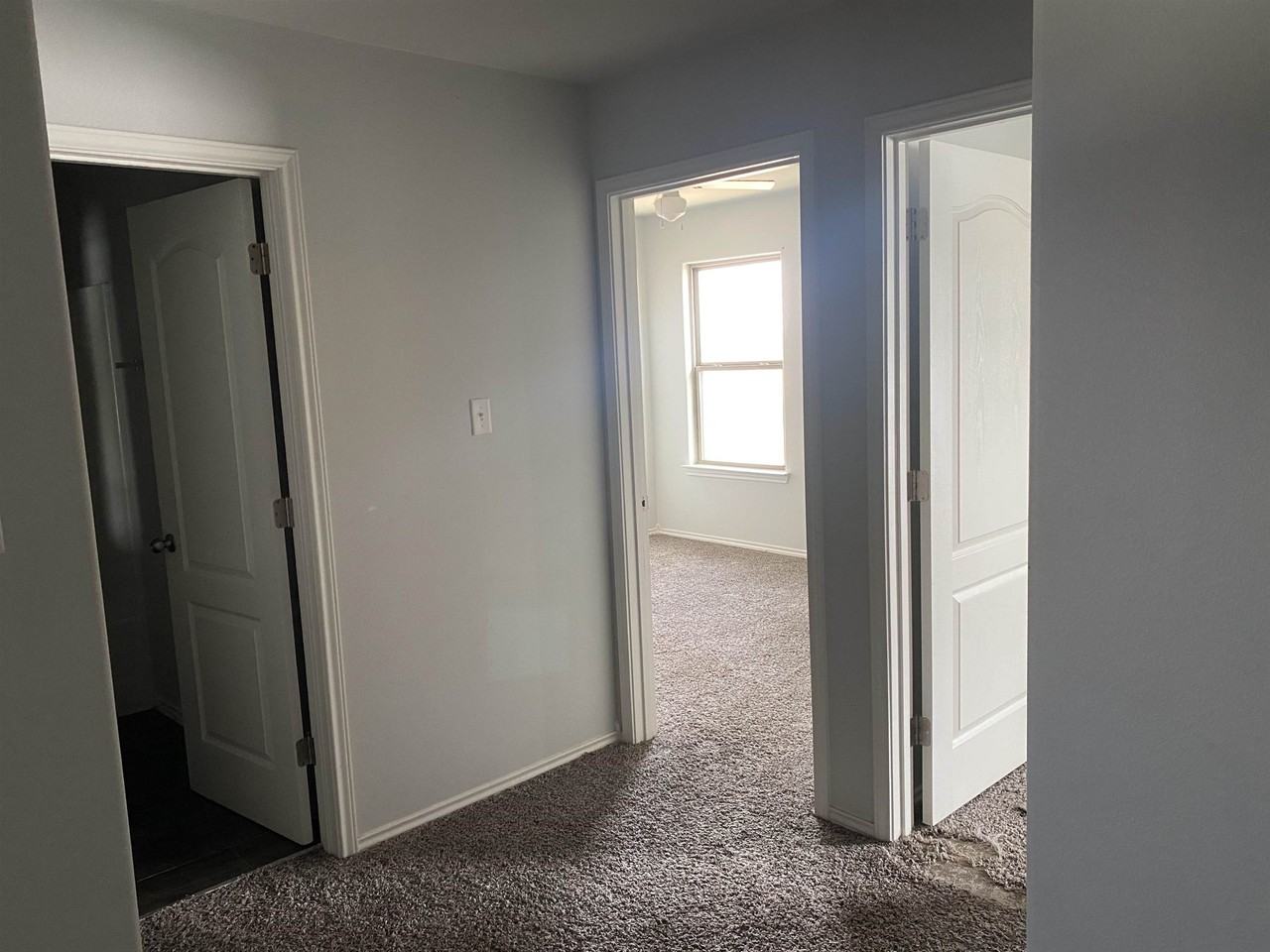 1535 Port Texas Dr - Photo 7 of 10