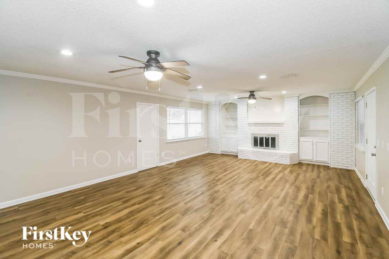 3254 Remler Dr S - Photo 2 of 19