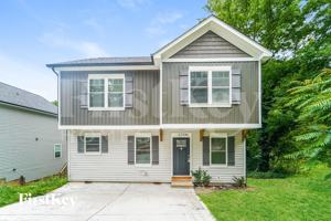 featured image of 656 Smith St