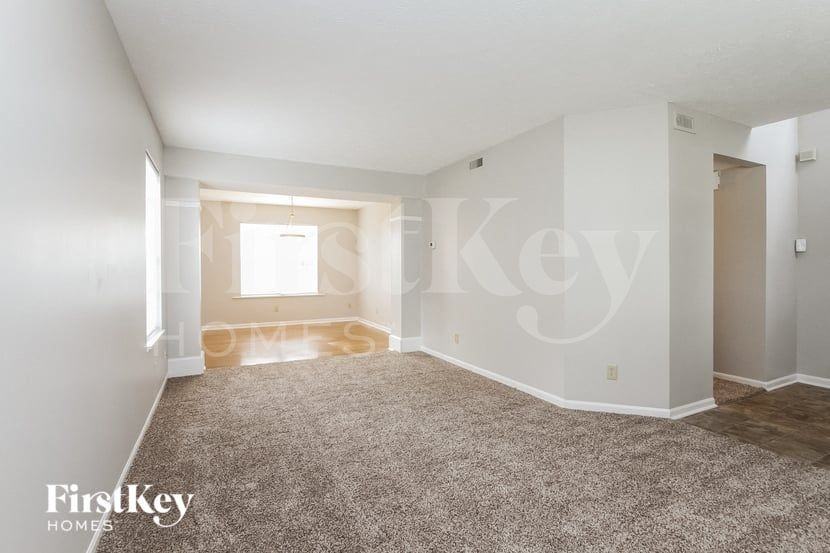 6452 Decatur Commons - Photo 2 of 15