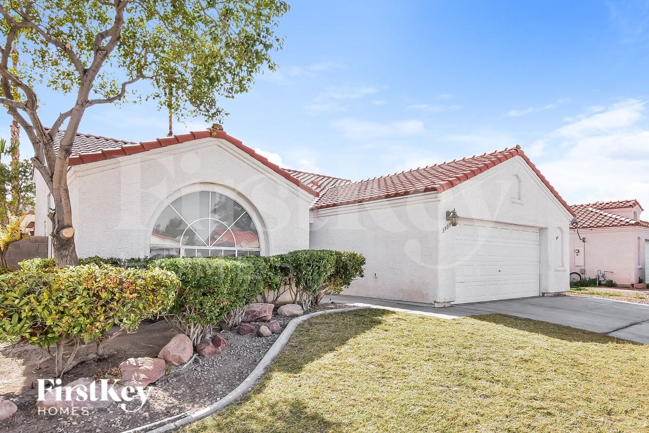 3909 Linniki St - Photo 2 of 16