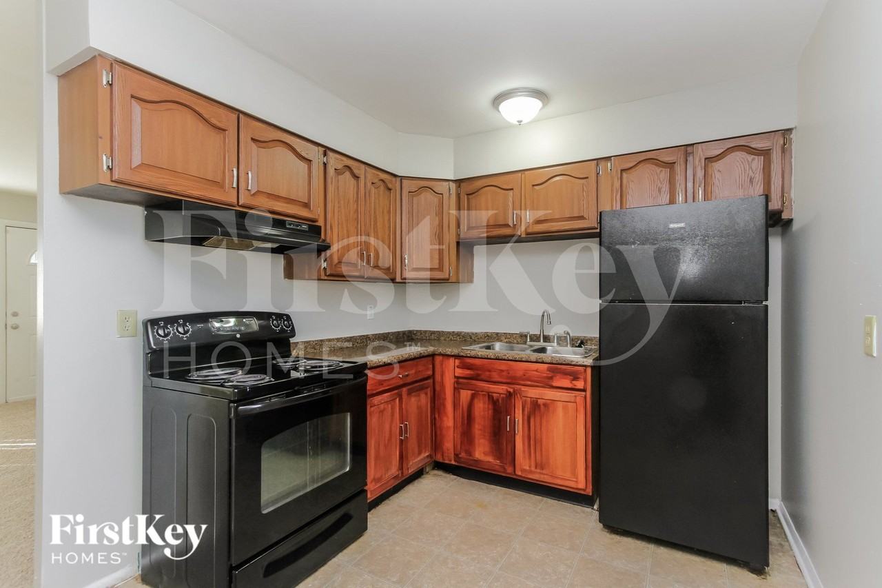 3827 Monica Ct - Photo 6 of 16