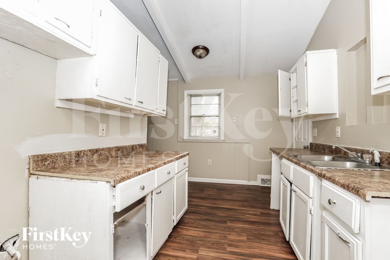 3601 Merritt Cv - Photo 5 of 16