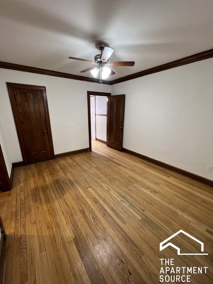 3150 N Linder Ave #1 - Photo 5 of 10