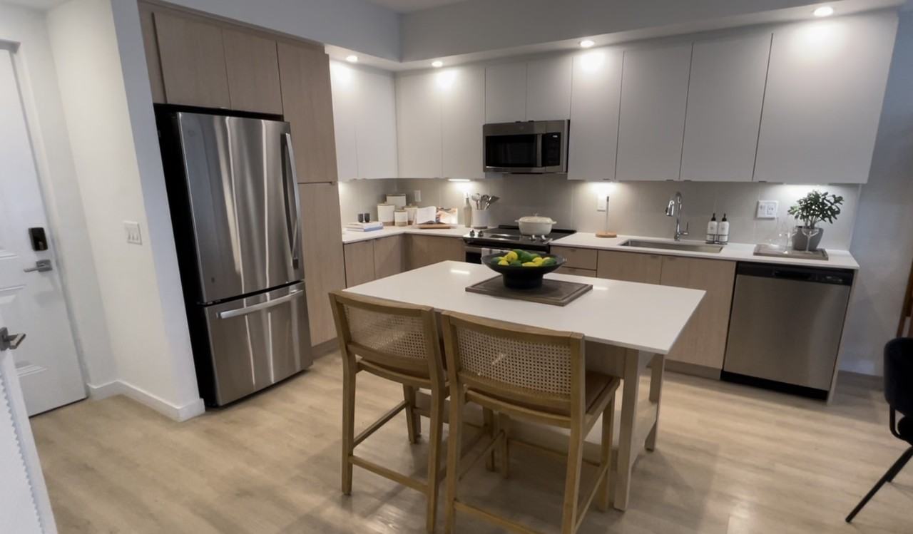 15610 Nw 2nd Ave #508 - Photo 7 of 14