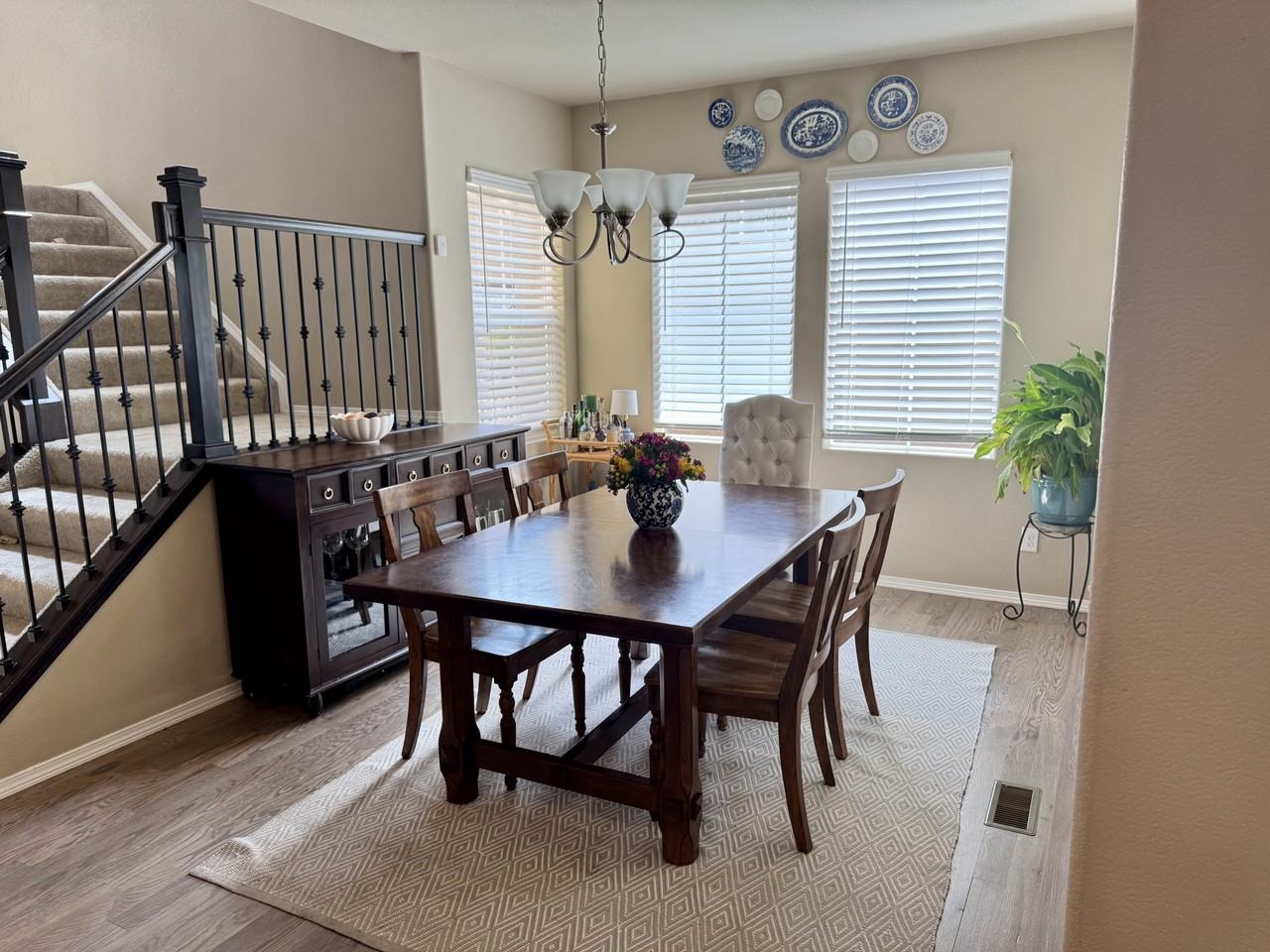 6194 Leon Young Dr - Photo 6 of 24