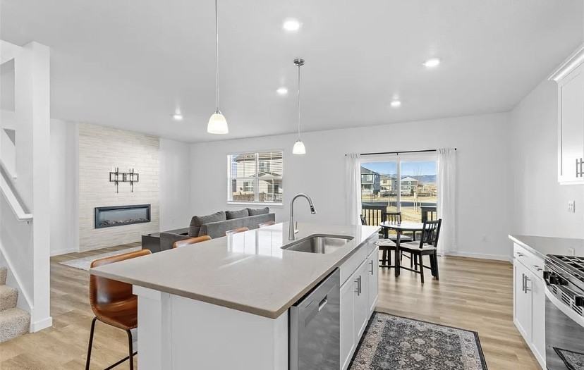 1907 Mount Monroe Dr - Photo 3 of 50