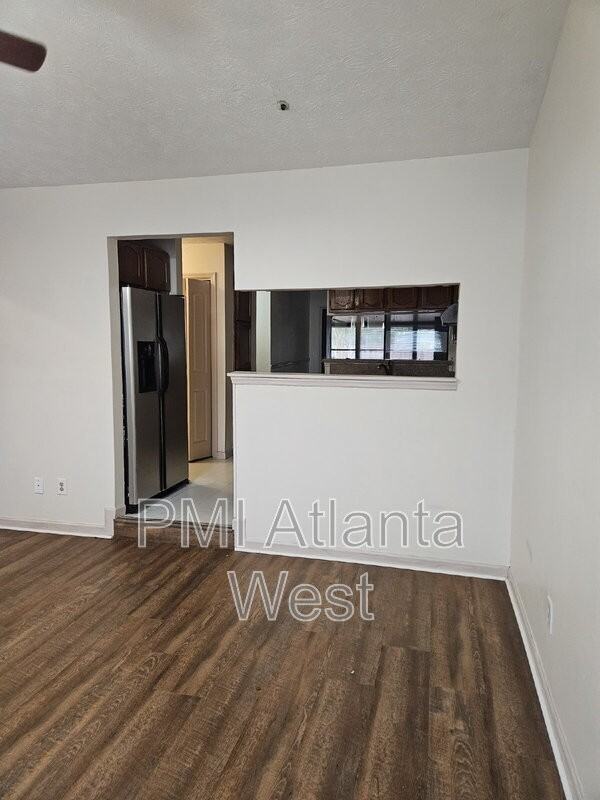 1580 Burnstone Dr - Photo 3 of 16