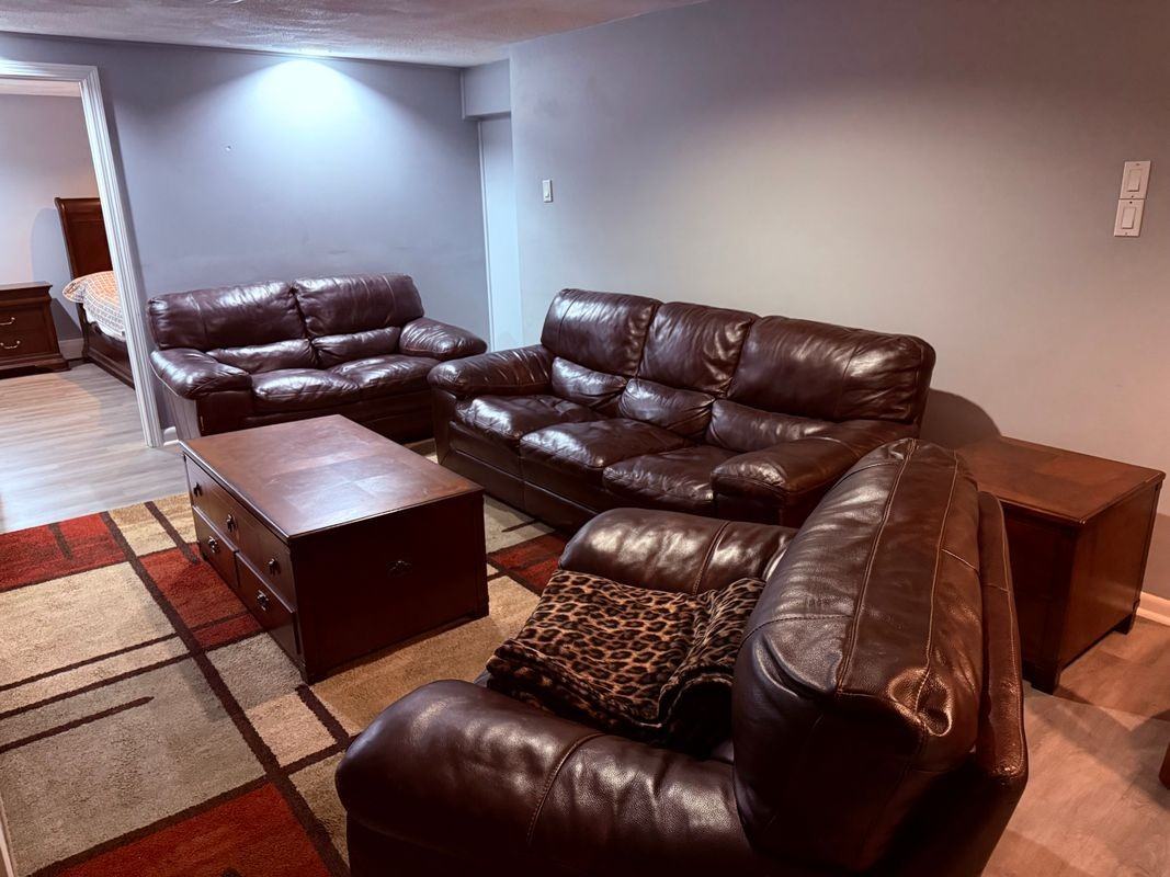 10 Lawrence Rd ##00 - Photo 4 of 12