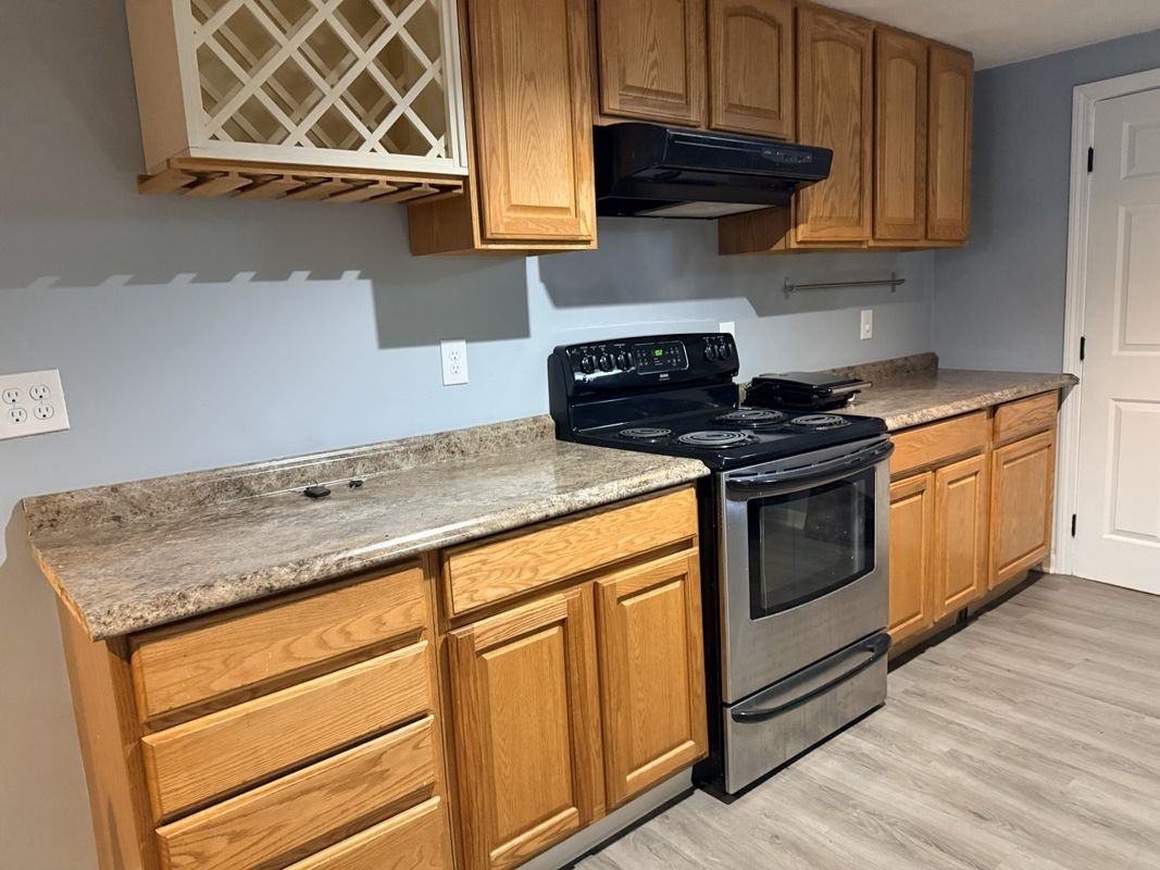 10 Lawrence Rd ##00 - Photo 7 of 12