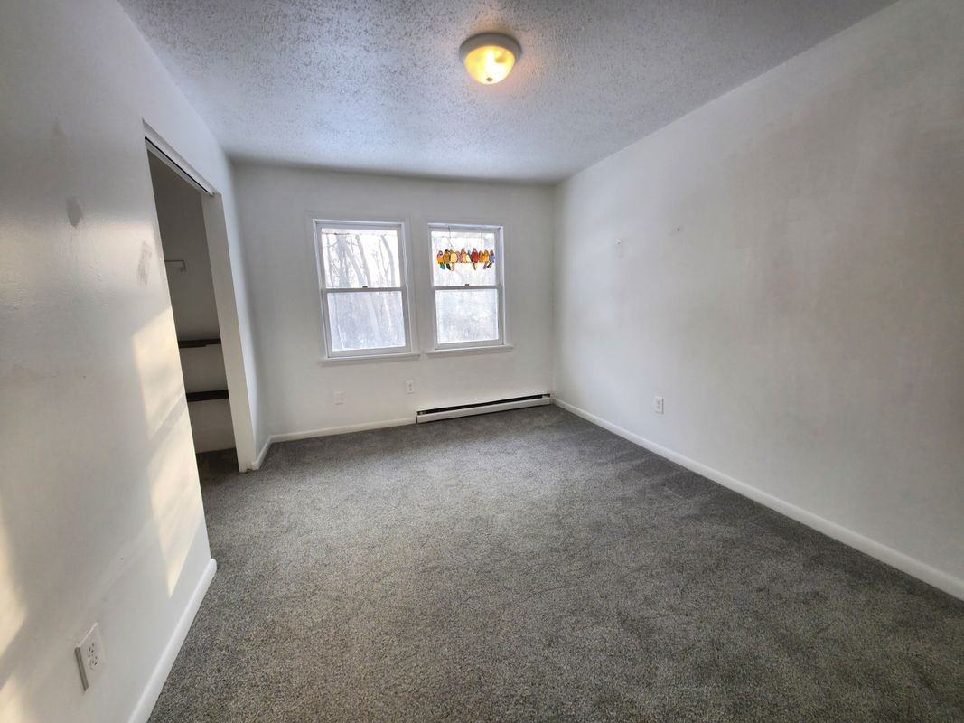 38 Maxwell Dr - Photo 7 of 18