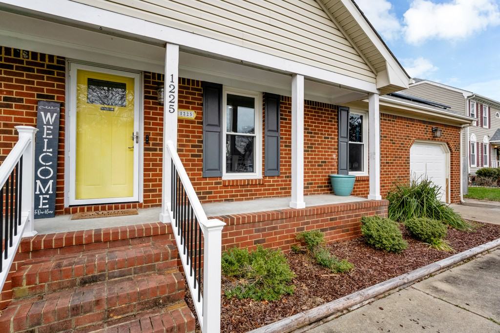 1225 Windswept Cir #NA - Photo 4 of 34