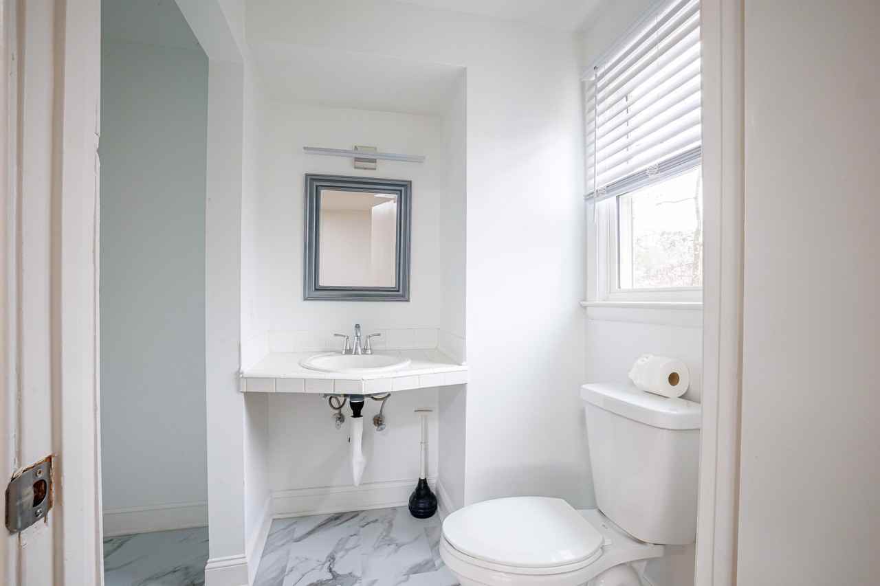 2692 Whites Mill Ct #NA - Photo 4 of 16