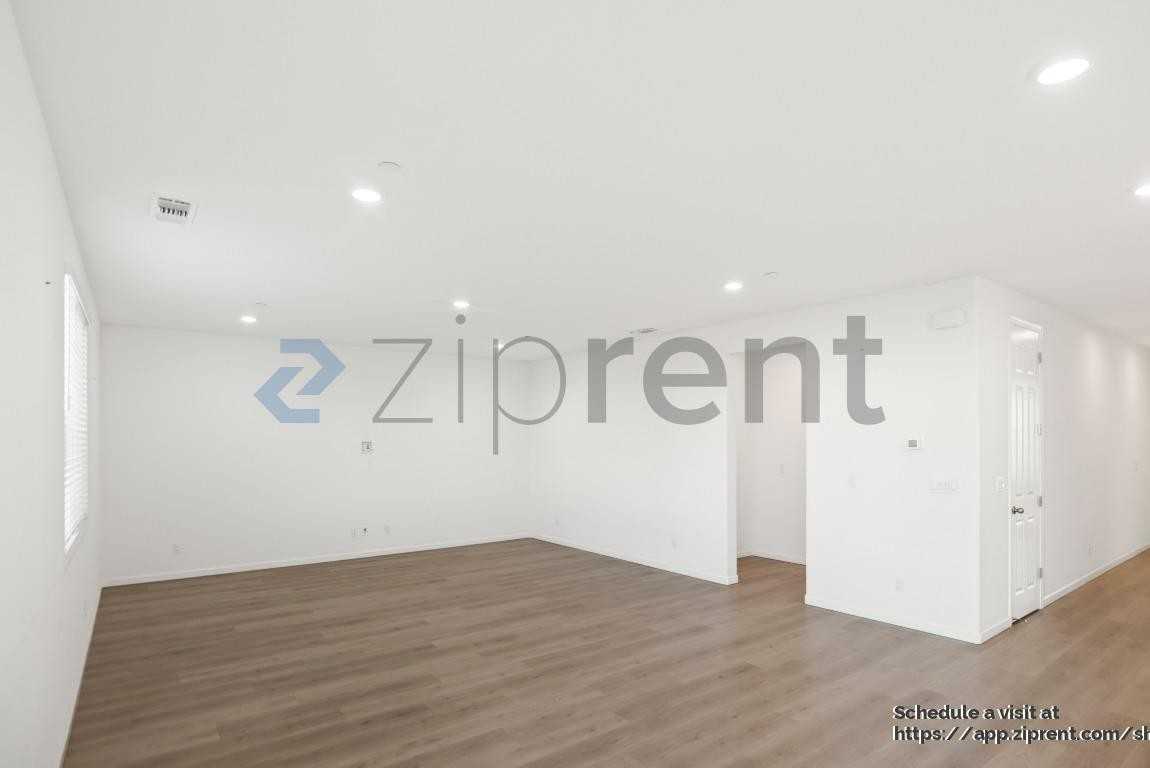 861 Pipit St - Photo 7 of 38