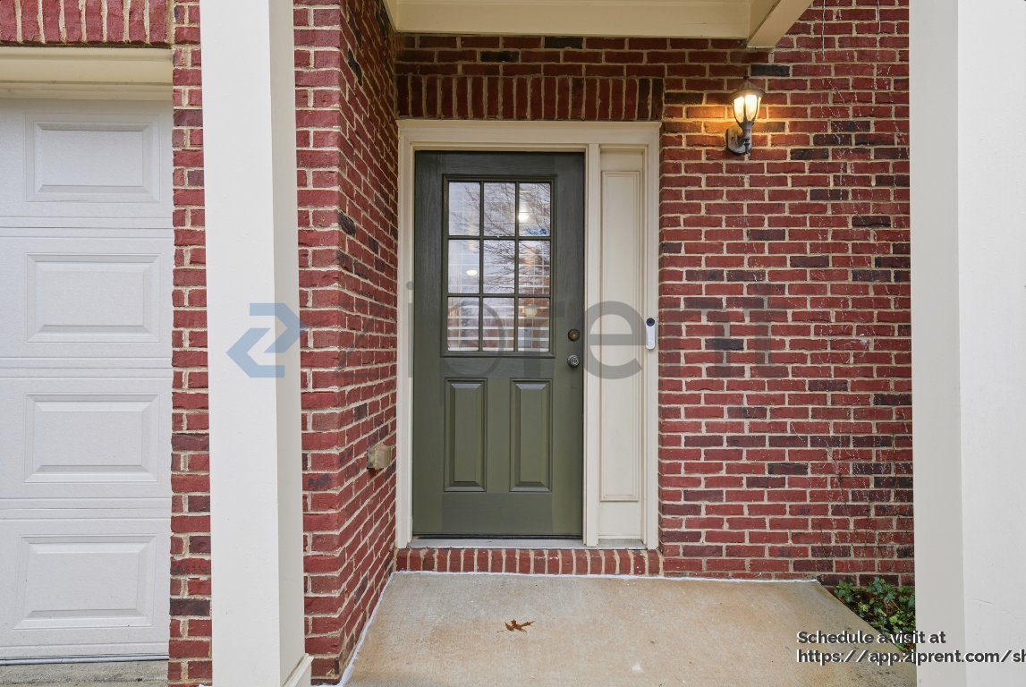 1729 Ridenour Pkwy Nw #1 - Photo 4 of 31