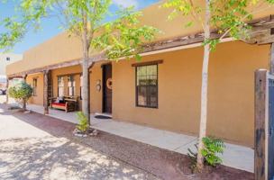 featured image of 412 Grove St Se #NA